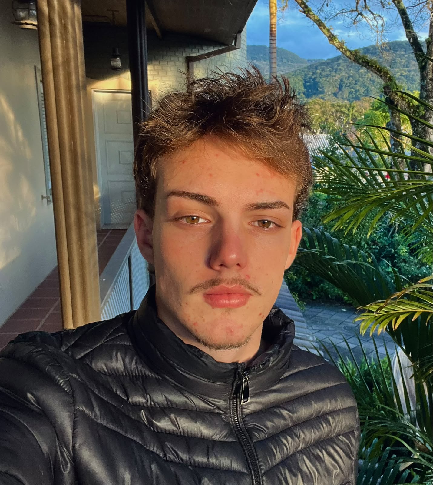 Lorenzo Arnold Müller em selfie ao ar livre